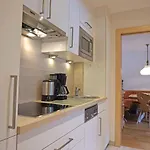 B By Interhome * 리드임오브린터