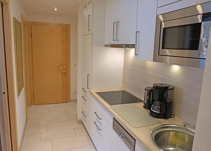 B By Interhome Апартаменты Рид-им-Оберинталь