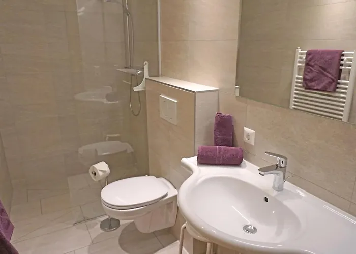 B By Interhome Апартаменты Рид-им-Оберинталь